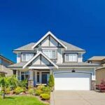 How to Buy the Best Houses for Sale in Windsor Ontario?